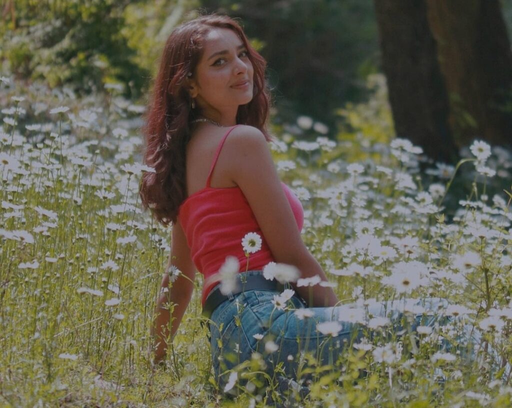 Avantika Sharma Wiki, Bio, Age, Boyfriend, Family, Facts & More