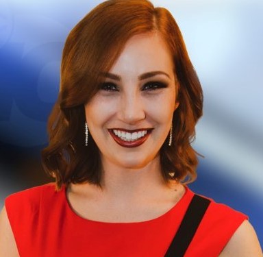 Leah Pezzetti Bio, Age, ABC10, Husband, Family, Height, Salary, Net Worth