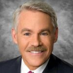 Tom Koch (Anchor) Bio, Age, Wife, ABC13, Height, Salary, Net Worth