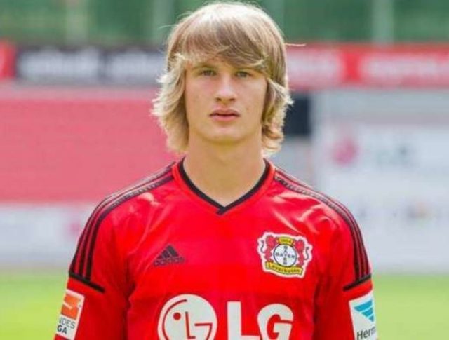 Who Is Tin Jedvaj? His Height, Weight, Body Measurements » Celebily