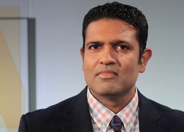 Hari Sreenivasan Bio, Age, Family, Wife, PBS, Height, Salary, Net Worth