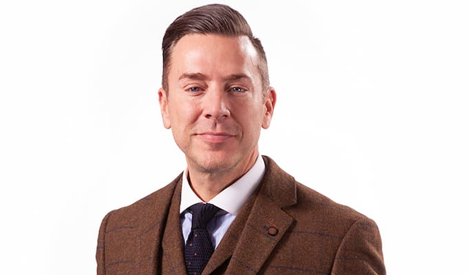 Chris Parente Bio, FOX31, Age, Family, Partner, Height, Net Worth, Salary