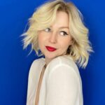 Is Kris Collins dating now?  She Is she married to her boyfriend?