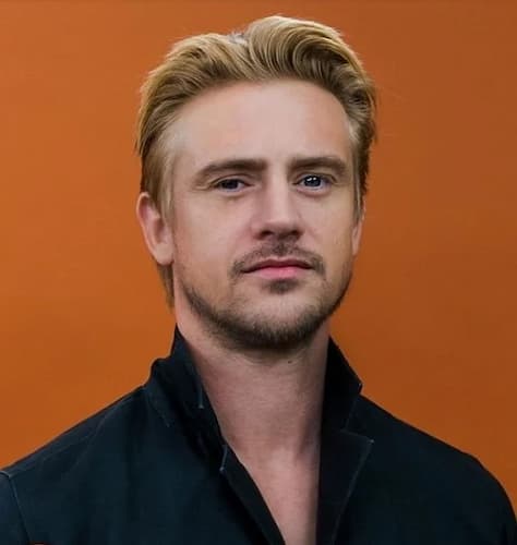 Boyd Holbrook Bio, Age, Family, Logan, Wife, Height, Net Worth, Movies