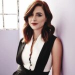 Aya Cash Bio, Age, Actress, Family, Husband, Height, Net Worth, Movies