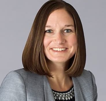 Julie Unruh Bio, Age, WGN, Husband, Sister, Height, Salary, Net Worth