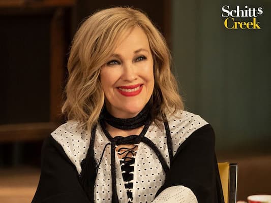 Catherine O’Hara Bio, Age, Family, Husband, Height, Salary, Net Worth