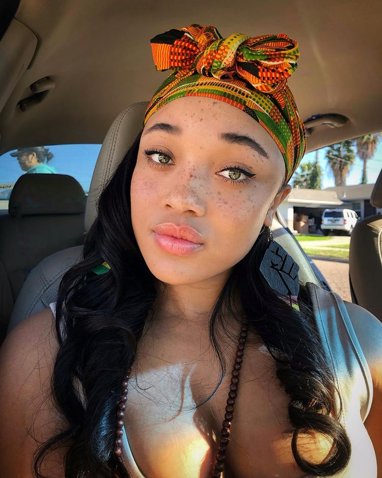 Lorraine Ward Wiki, Age, Boyfriend, Career, and Net Worth