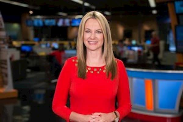 Kerri Cronk Bio, Age, Husband, Sons, FOX 13, Height, Net Worth, Salary