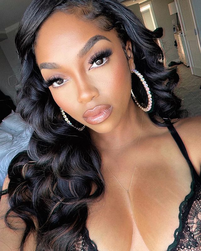 Brooke Valentine Net Worth – Hollywoodworth