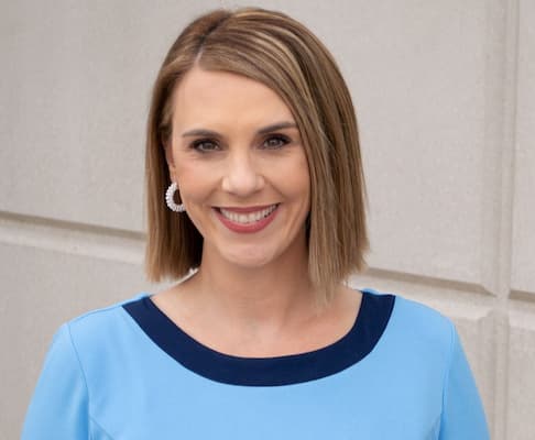 Cassandra Webb Bio, Age, FOX 16, Husband, Family, Net Worth, Salary