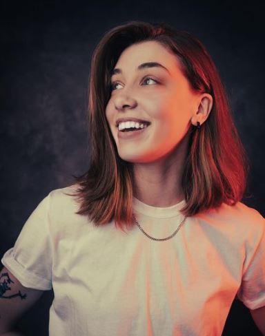 Isabella Avila becomes the most hated content creator, for what?  Her wiki of her!