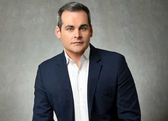 David Begnaud Bio, Age, Spouse, Family, CBS, Net Worth, Salary