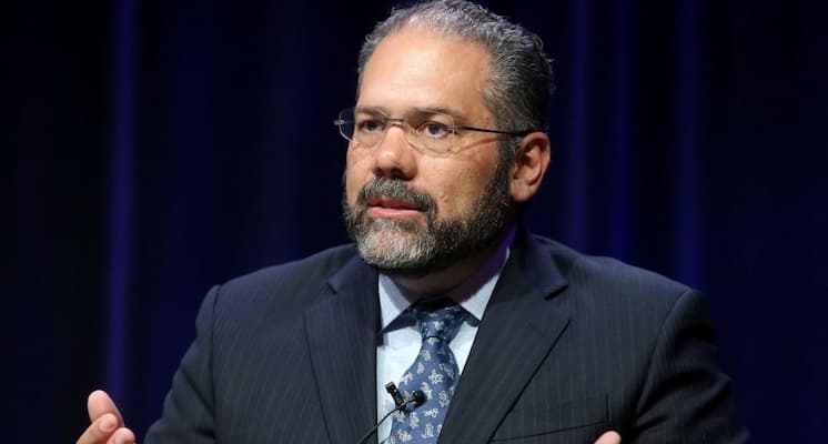 Ray Suarez Bio, Euronews, Age, Family, Wife, Height, Net Worth, Salary