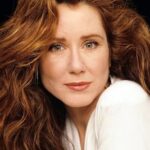 Mary McDonnell Bio, Age, Family, Husband, Height, Net Worth, Movies