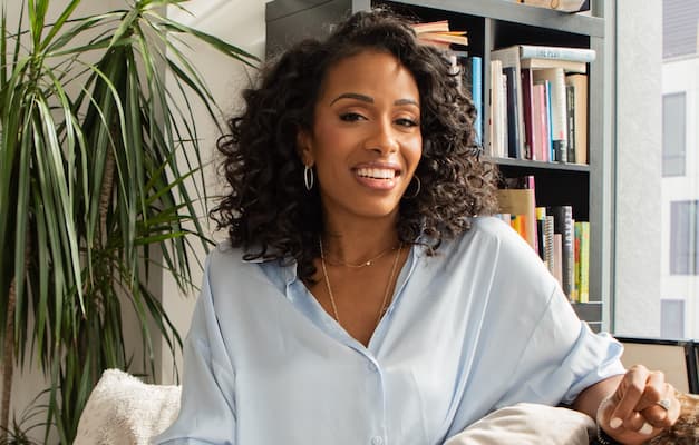 Jeannette Reyes Bio, FOX5, Age, Family, Husband, Net Worth