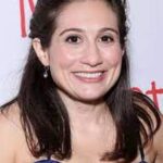 Lucy DeVito Bio, Age, Parents, Husband, Height, Net Worth
