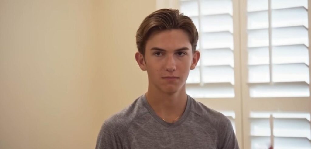 Grayson Chrisley – Hollywoodworth