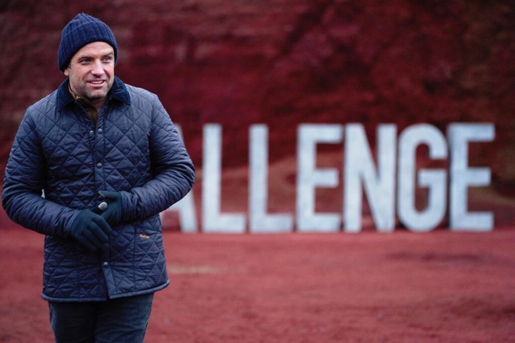 All about TJ Lavin, wife and her extravagant net worth – Celebrity