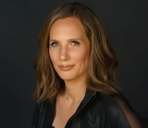Kerry Picket Bio, Age, Husband, Family, Fox News, Net Worth, Twitter