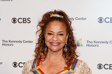 Debbie Allen Net Worth – Hollywoodworth
