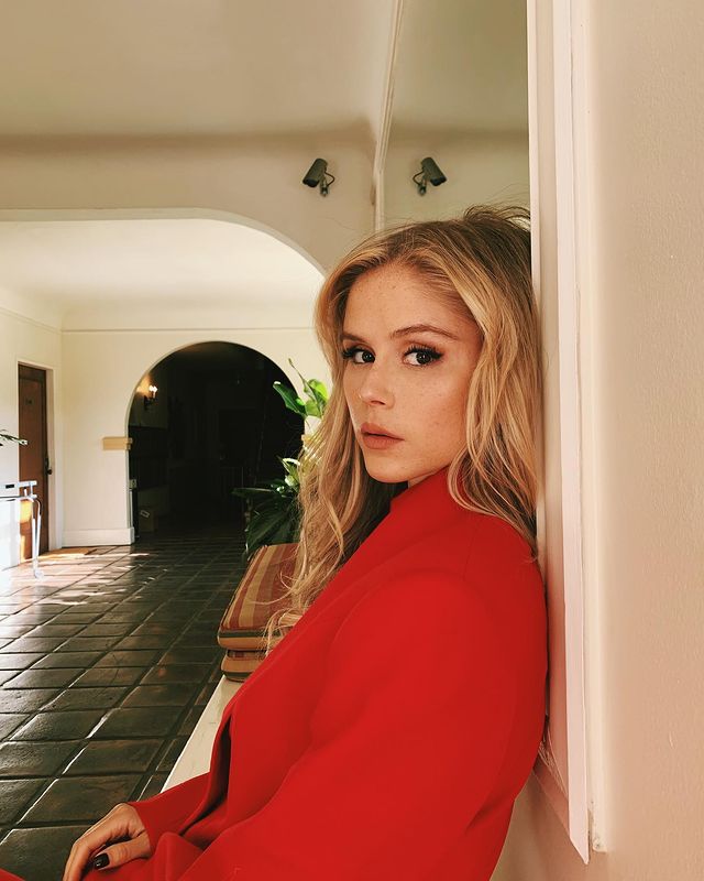 It is speculated that Erin Moriarty has a boyfriend!  Find out who?