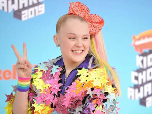 Jojo Siwa Bio, Age, Boyfriend, Family, Height, Net Worth