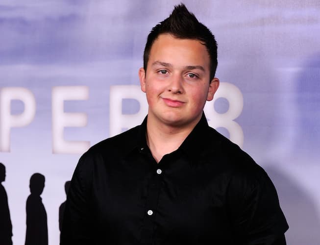 Noah Munck Bio, Age, Wife, Brother, Height, Net Worth, Movies