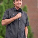 Pastor Allen Jackson Bio, Age, Family, Wife, Height, Net Worth, Songs, Books