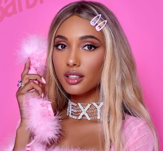 Mary Senn Bio, Age, YouTube, Xo Life, Family, Boyfriend, Height, Net Worth, Twitter