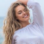 Courtney Tailor Bio, Age, Family, Education, Single, First Film, Career, Accomplishments, Net Worth.