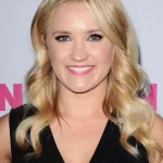 Emily Osment’s Relationship Timeline!  More about his past and current appointments