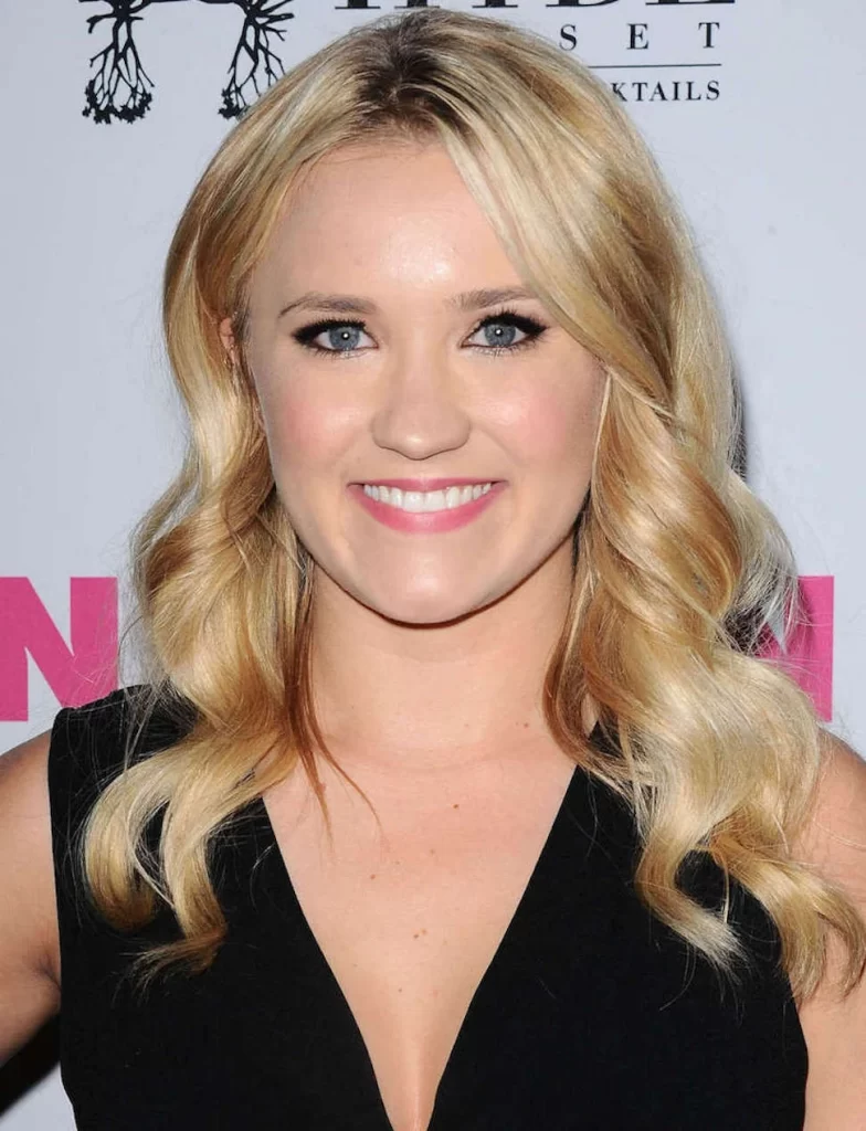 Emily Osment’s Relationship Timeline!  More about his past and current appointments