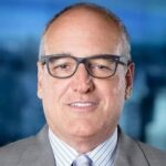 Julian Crews Bio, Age, Wife, Family, WGN-TV, Net Worth, Salary