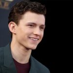 Tom Holland Bio, Age, Height, Girlfriend, Family, Movies, Net Worth, Instagram