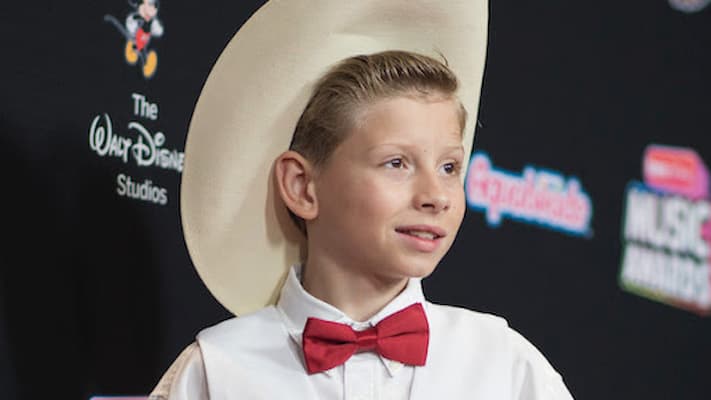 Mason Ramsey Bio, Age, Family, Girlfriend, Height, Net Worth