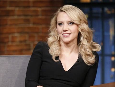 Kate McKinnon Bio, Age, Partner, Family, Sister, Height, Net Worth, Movies
