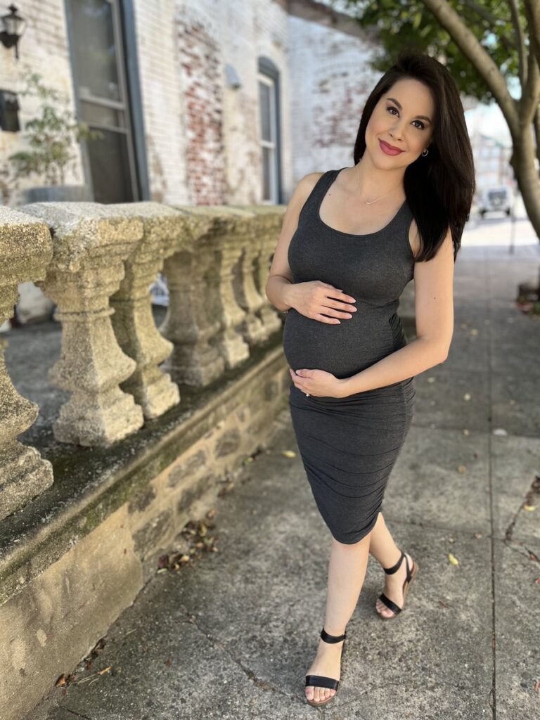 Is Jan Carabeo pregnant with her first baby?  know about her husband!