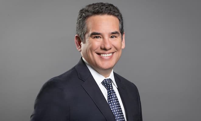 Wayne Garcia Bio, Age, Wife, Family, KPTV, Height, Net Worth, Salary