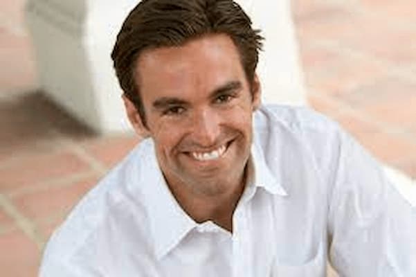 Elex Michaelson Bio, Age, Height, Wife, Kids, Salary, Net Worth, Fox 11