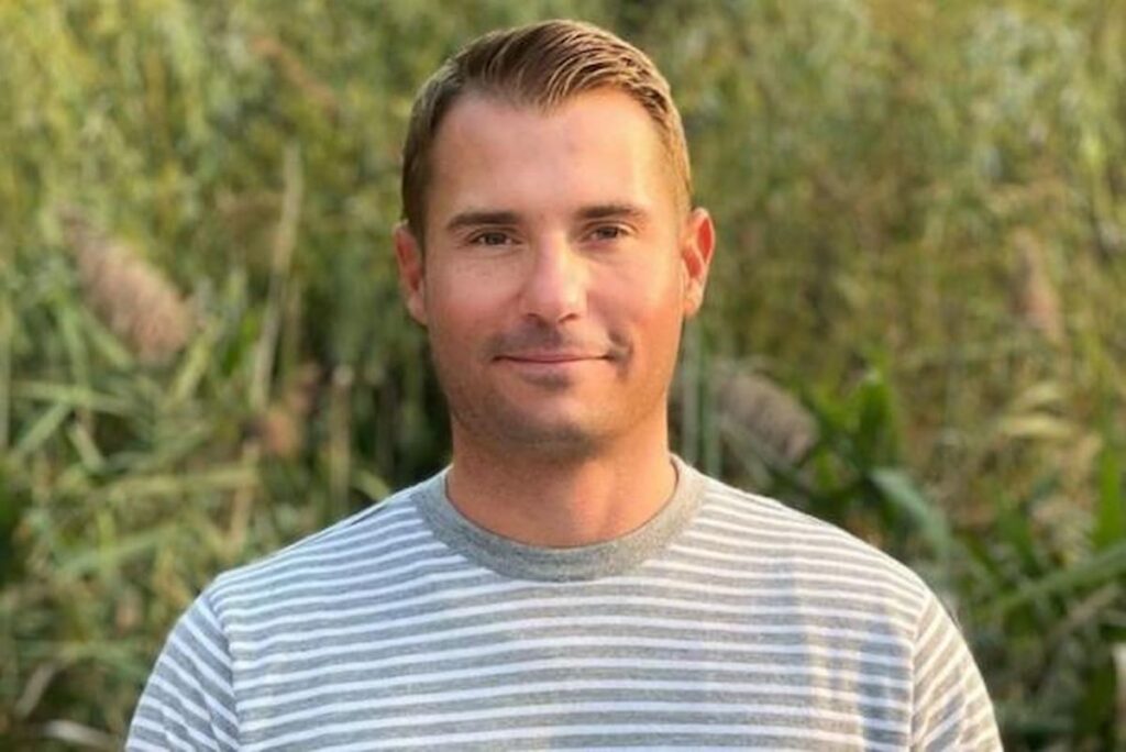 Dr. Brad Schaeffer Bio, Age, Height, Weight, Wife, Family, Salary, Net Worth