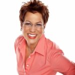 Rachel Boesing Bio, Age, QVC, Family, Husband, Net Worth