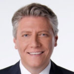 Devin Scillian Bio, Age, Height, Weight, Wife, Family, Salary, Net Worth, Twitter