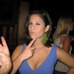 Lauren Lowrey Bio, Age, Husband, Family, Height, Channel 4, Net Worth, Salary