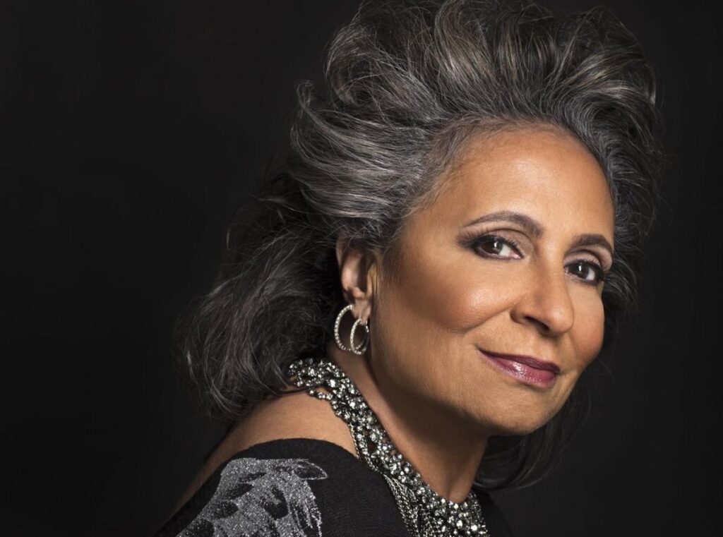 Cathy Hughes Bio, Urban One, Age, Family, Husband, Net Worth, Salary