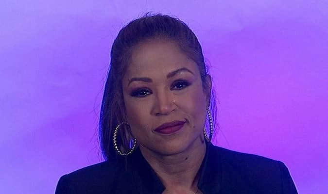 Val Warner Bio, ABC7, Age, Family, Husband, Net Worth, Salary