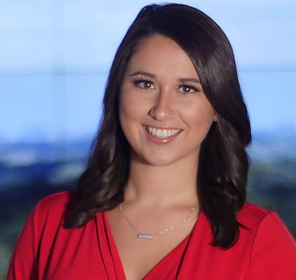Danielle Uliano Bio, WJXT, Age, Family, Husband, Net Worth, Salary