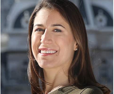 Claudia Vargas Bio, Age, Husband, Family, NBC10, Net Worth, Salary