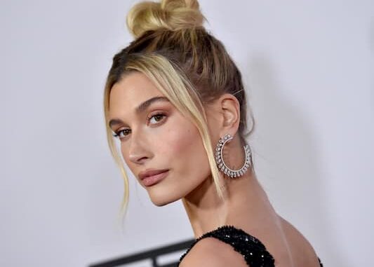 Hailey Bieber
