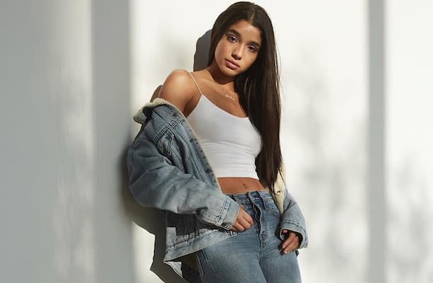 Yovanna Ventura Bio, Age, Family, Boyfriend, Height, Career, Net Worth